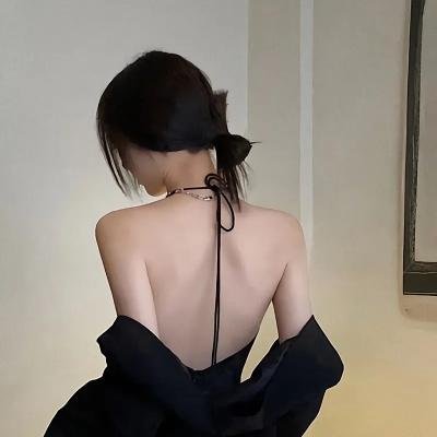 月与莱卡与吸血公主